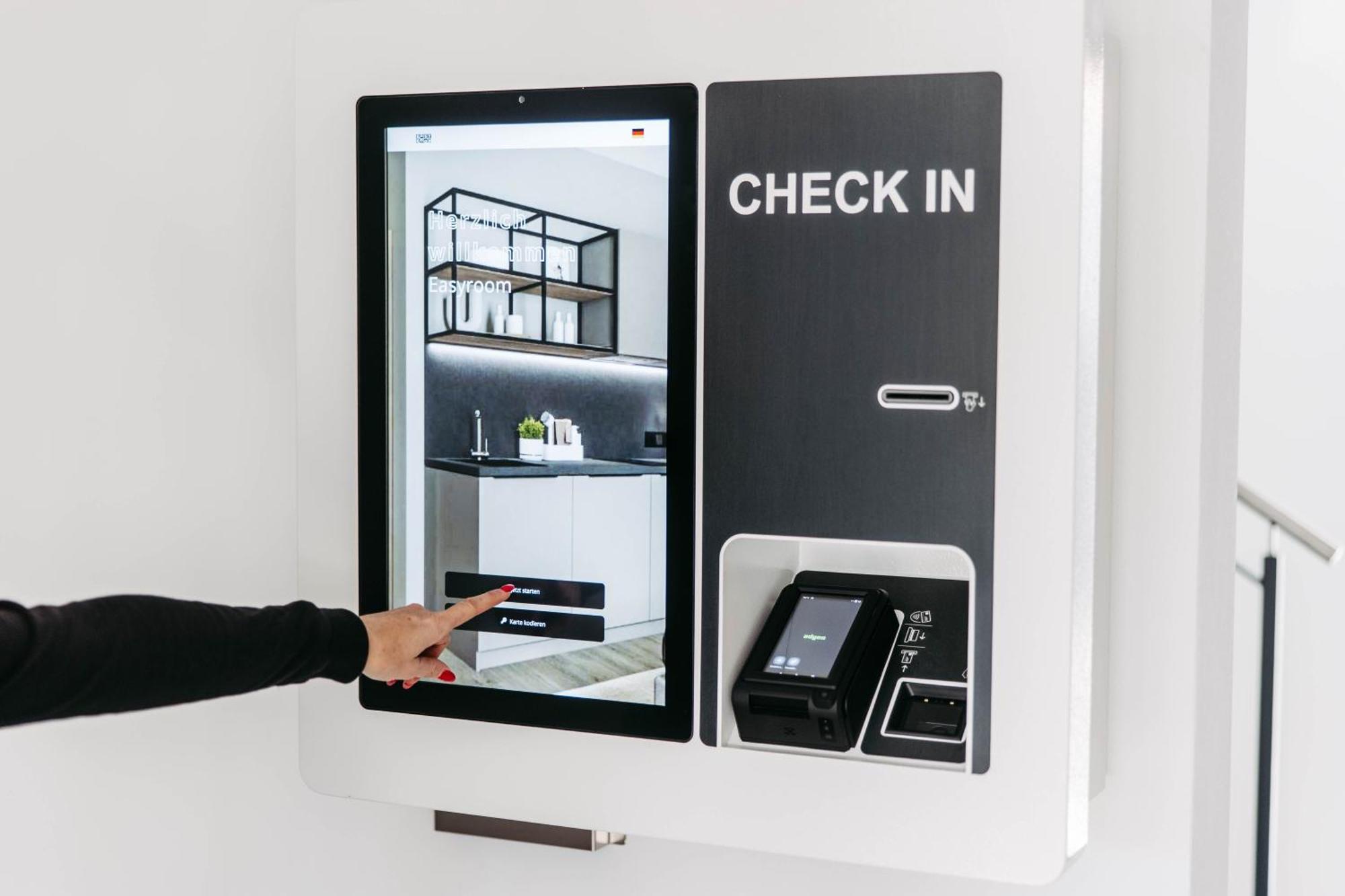 Easy - Self Check In - Out *